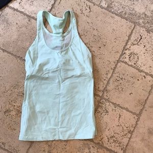 Lululemon top size 6